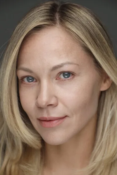 Лана Бражник